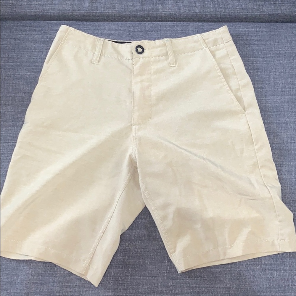 Size 28 Volcom khaki shorts